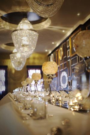 Heritage Room Dining Detail